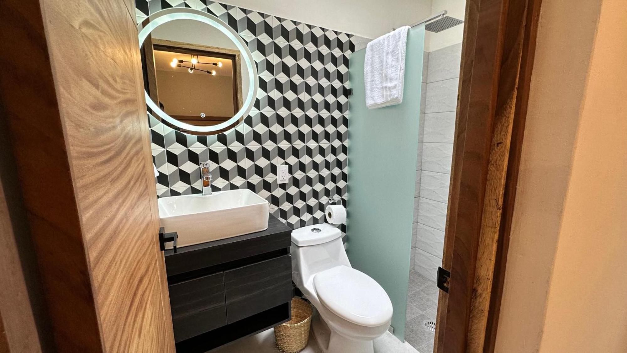 Hotel Boutique Villa Escondida, A Pasos De Lo Mejor En トラケパケ エクステリア 写真
