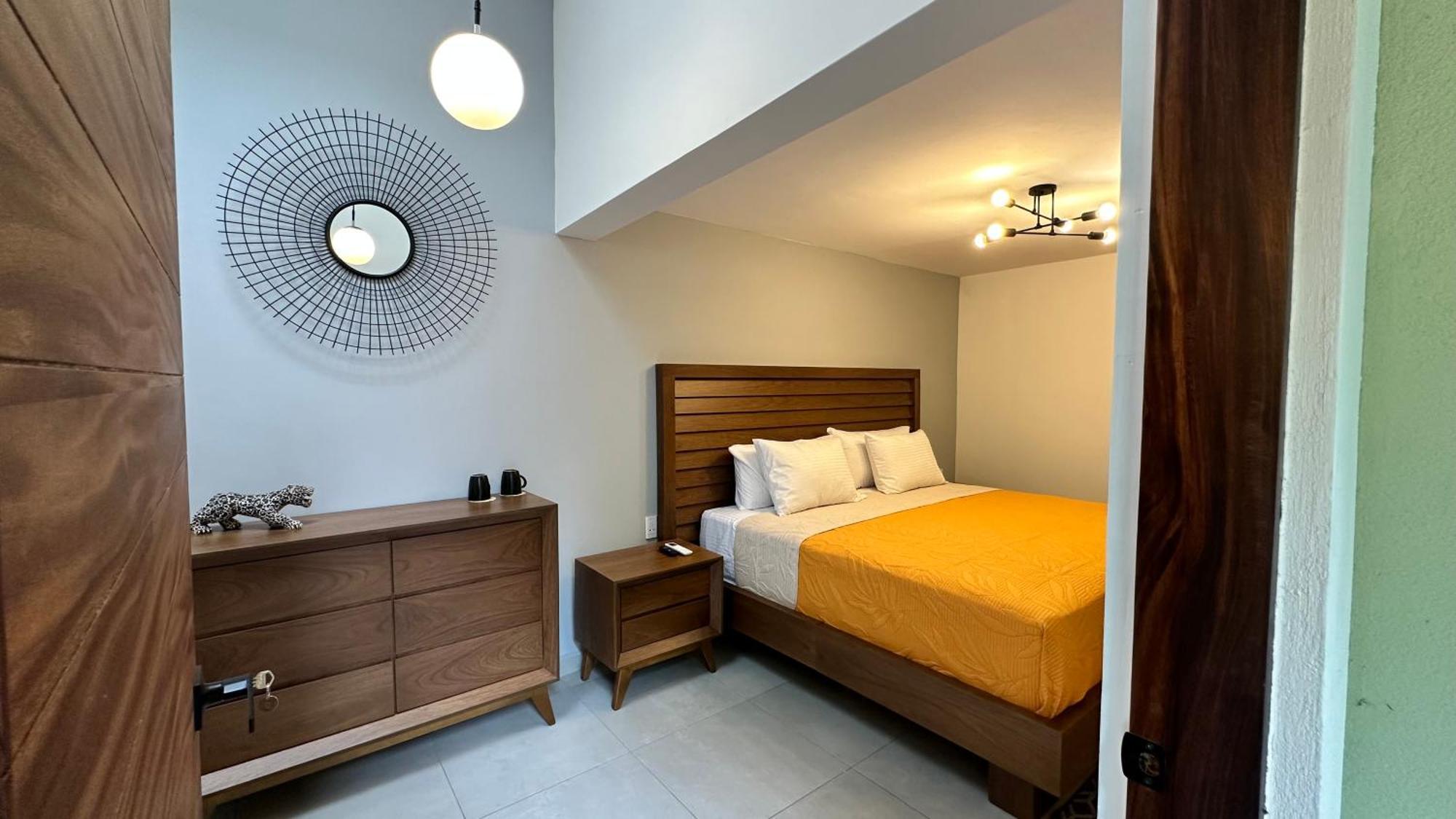 Hotel Boutique Villa Escondida, A Pasos De Lo Mejor En トラケパケ エクステリア 写真